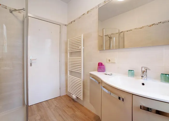 Sabine - Karin Apartment *